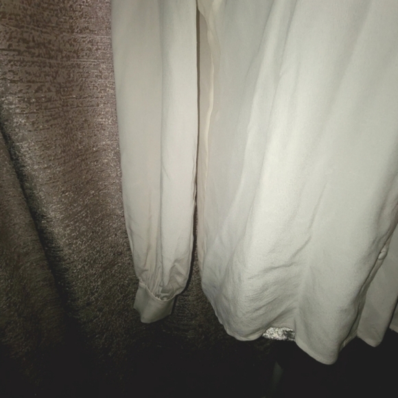 Sézane Cream Blouse with Bishop Sleeves and Peter Pan Collar - Picture 10 of 10